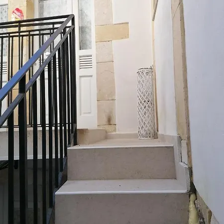 Il Cortiletto Di Via Minniti לינה וארוחת בוקר *