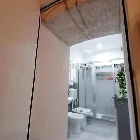 לינה וארוחת בוקר Il Cortiletto Di Via Minniti סירקוזה