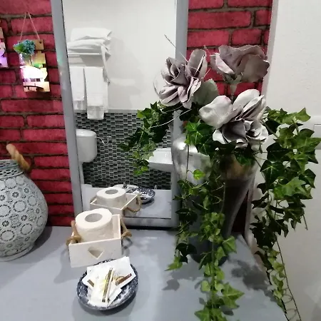 לינה וארוחת בוקר Il Cortiletto Di Via Minniti