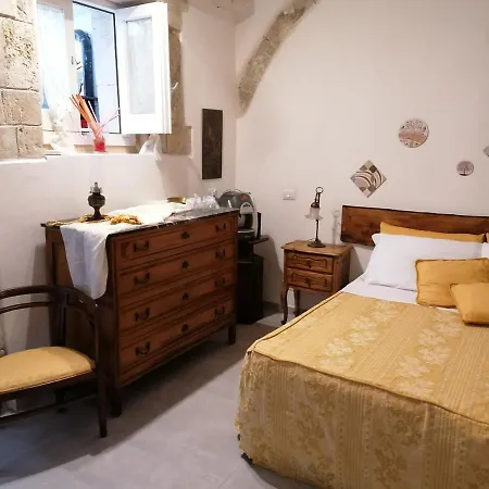 Il Cortiletto Di Via Minniti